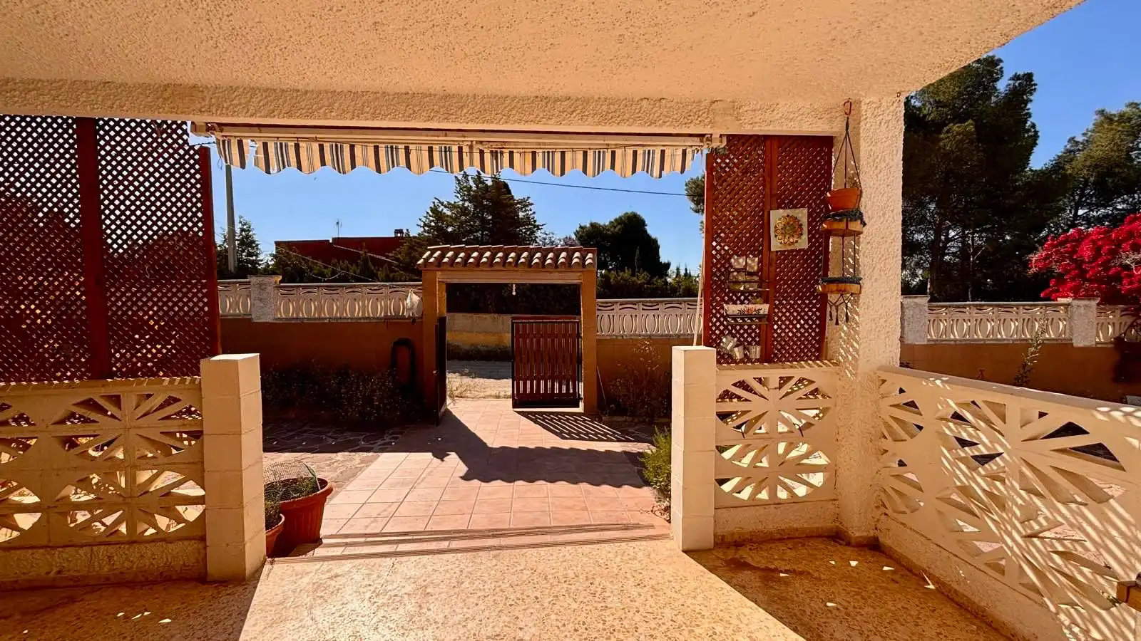 Casa o chalet en venta en Pedralba con Jardín privado, Terraza y Piscina