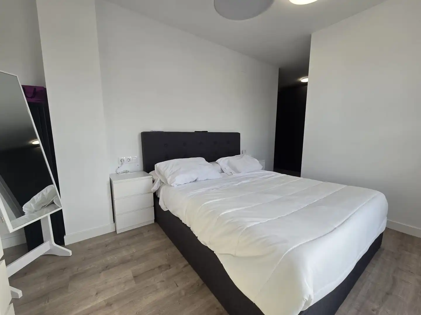 Bedroom of Flat for sale in  Logroño  with Heating, Terrace and Storage room