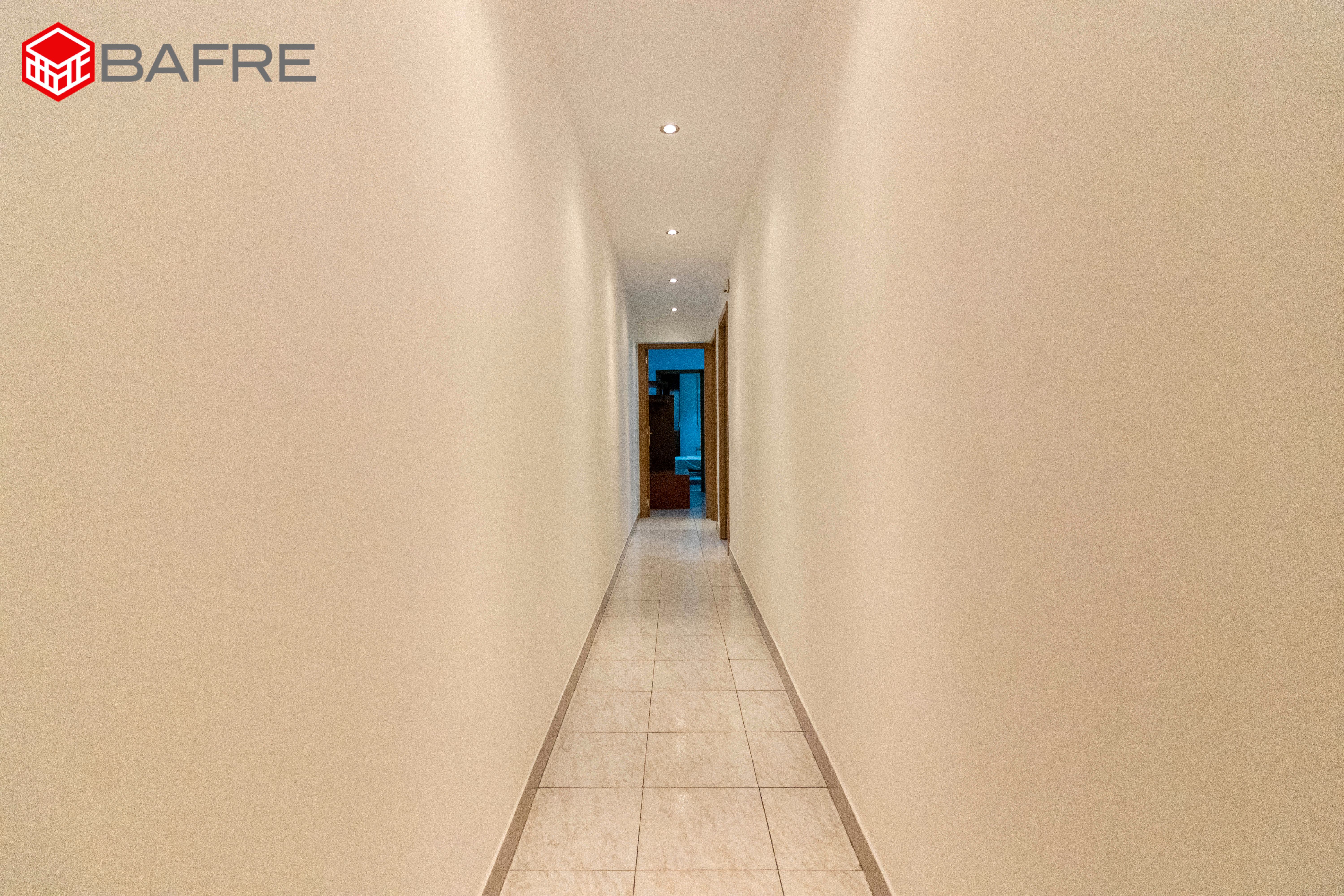 Flat for sale in  Madrid Capital  with Heating