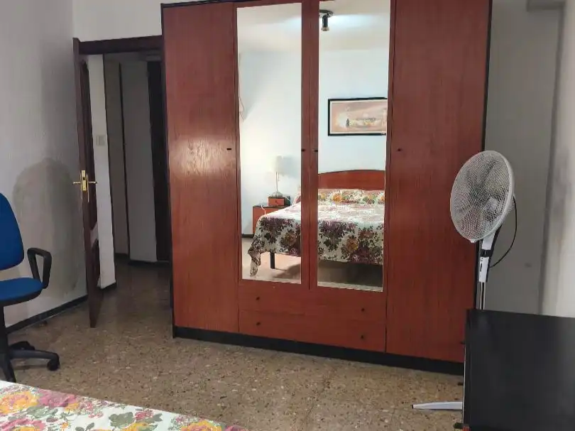Dormitori de Pis de lloguer en Alcoy / Alcoi amb Balcó