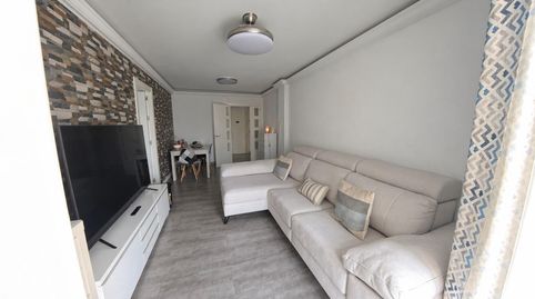 Foto 2 de Piso en venta en Avenida Avenida Ándalus, Hornos Púnicos, San Fernando