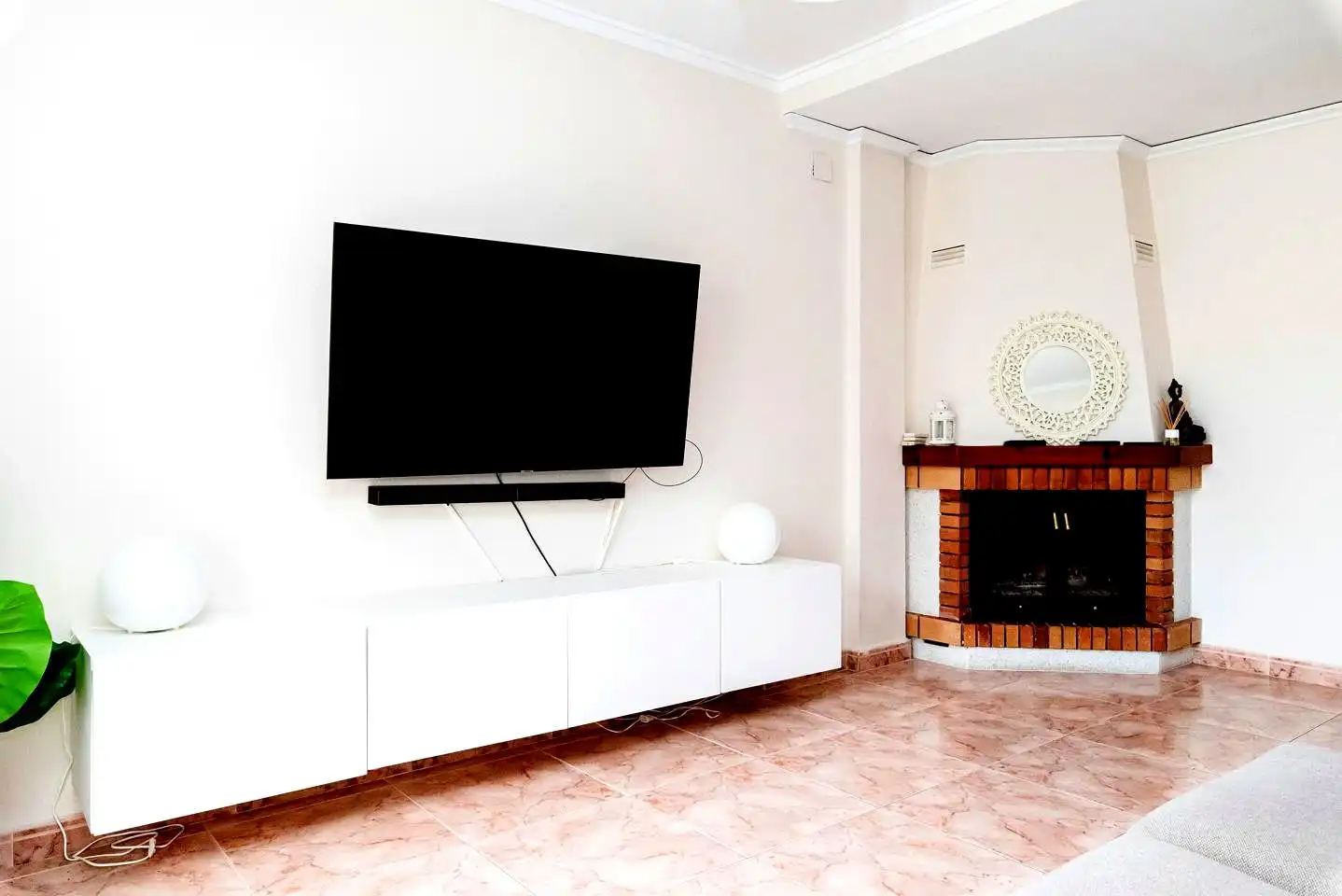 Living room of Detached homes for sale in Gandia  with Air Conditioner and Terrace