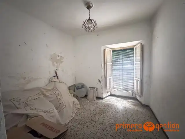 Habitación de Casa o chalet en venta en Carmona