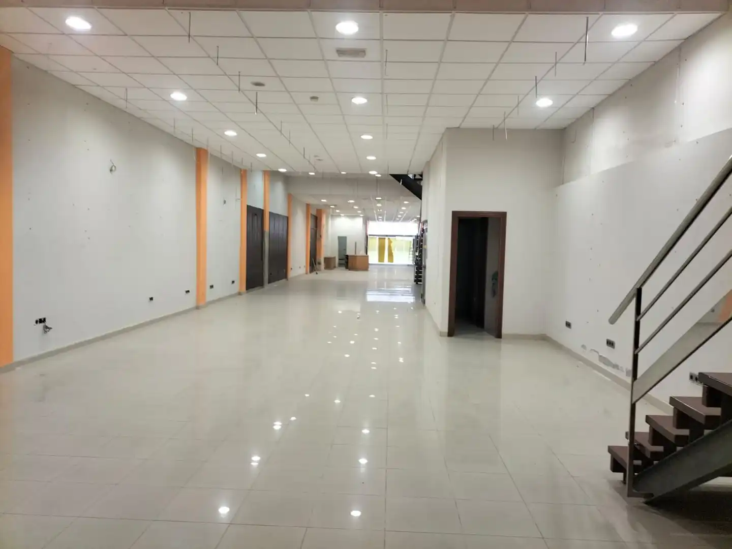 Local comercial en venda a Ronda da Muralla, imagen 13