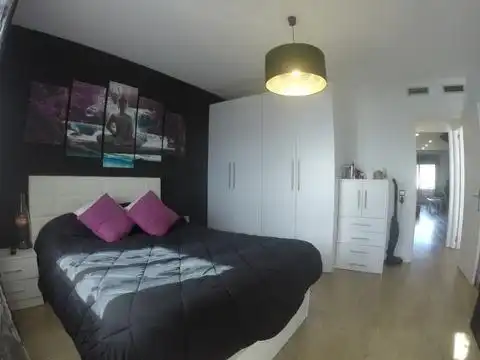 Habitación de Dúplex en venta en Canet de Mar con Parquet y Balcón