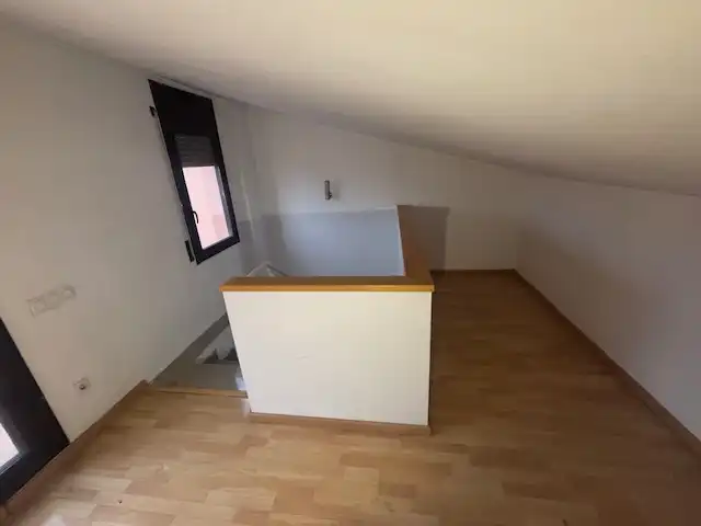 Casa aparellada en venda a C/ de Joan Maragall, imagen 8