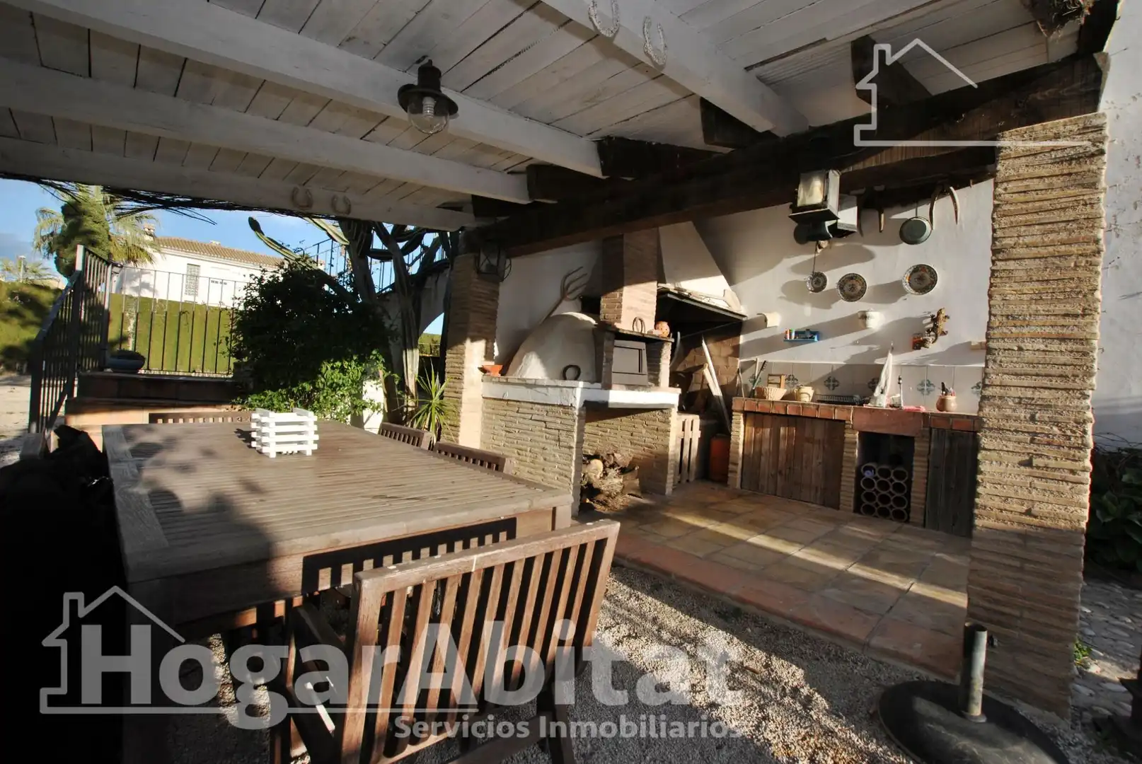 Jardí de Casa o xalet en venda en Oliva amb Aire condicionat, Jardí privat i Terrassa