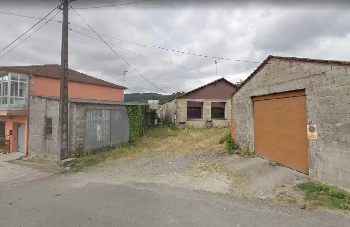 Nave industrial in vendita a Moraña
