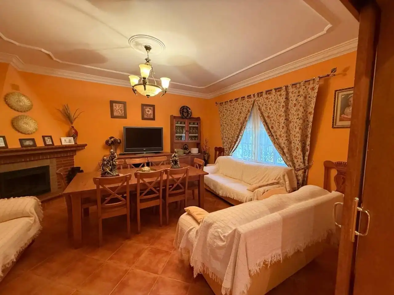 Chalet con piscina en venta en Calle Capricornio 258, imagen 9