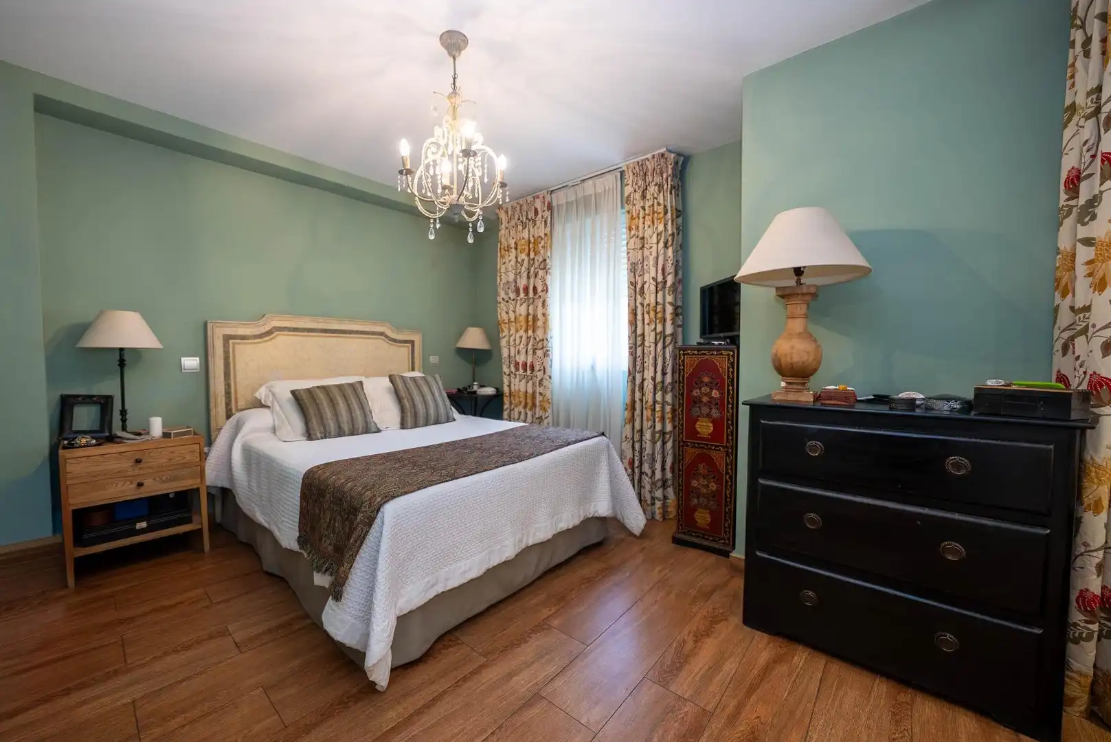 Habitación de Casa adosada en venta en Leganés con Aire acondicionado, Calefacción y Jardín privado
