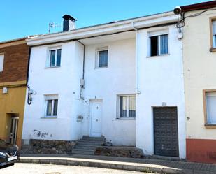 Exterior view of House or chalet for sale in Ponferrada  with Heating, Private garden and Terrace