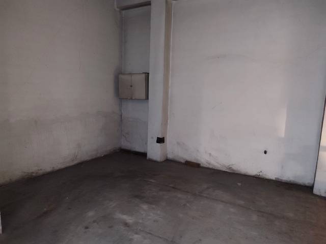 Garaje en Alquiler en Carrer del Mestre Bretón, 3 en Avenida de Valencia - Avenida de Casalduch