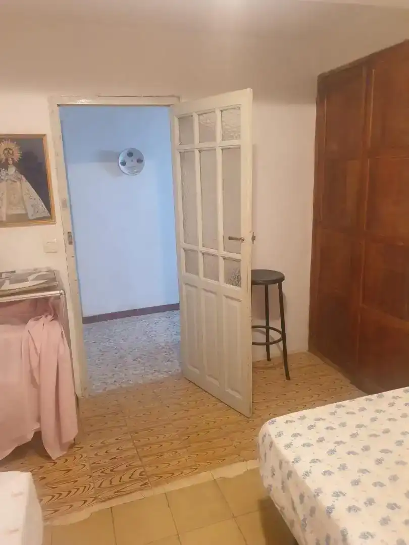 Casa adosada en venta en Alcocer con Trastero, Amueblado y Balcón
