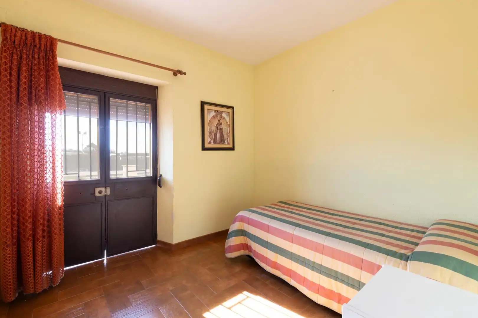 Bedroom of Houses for sale in Granada  with Heating, Private garden and Terrace