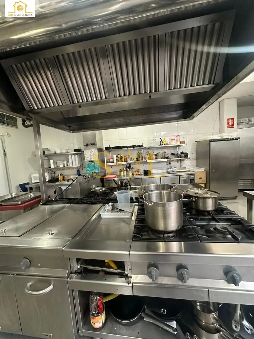 Locale commerciale in affitto a Calle Cascaleria 3, imagen 4