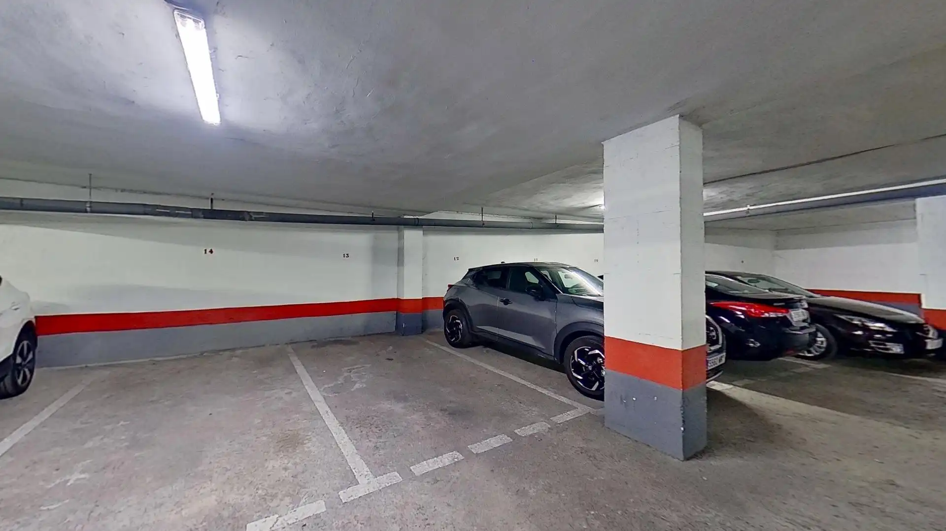 Aparcament de Pis en venda en Motril amb Balcó