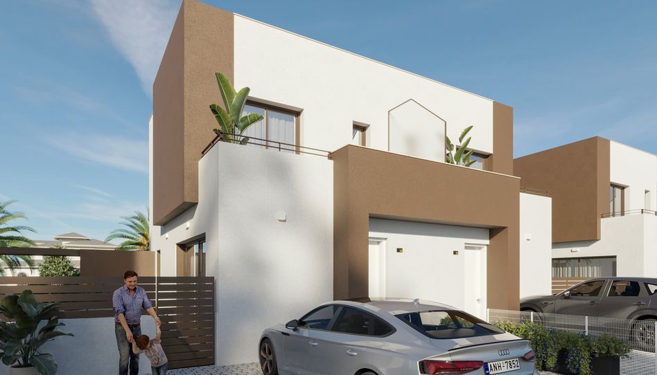 Foto 1 de Piso en venta en La Marina, Alicante
