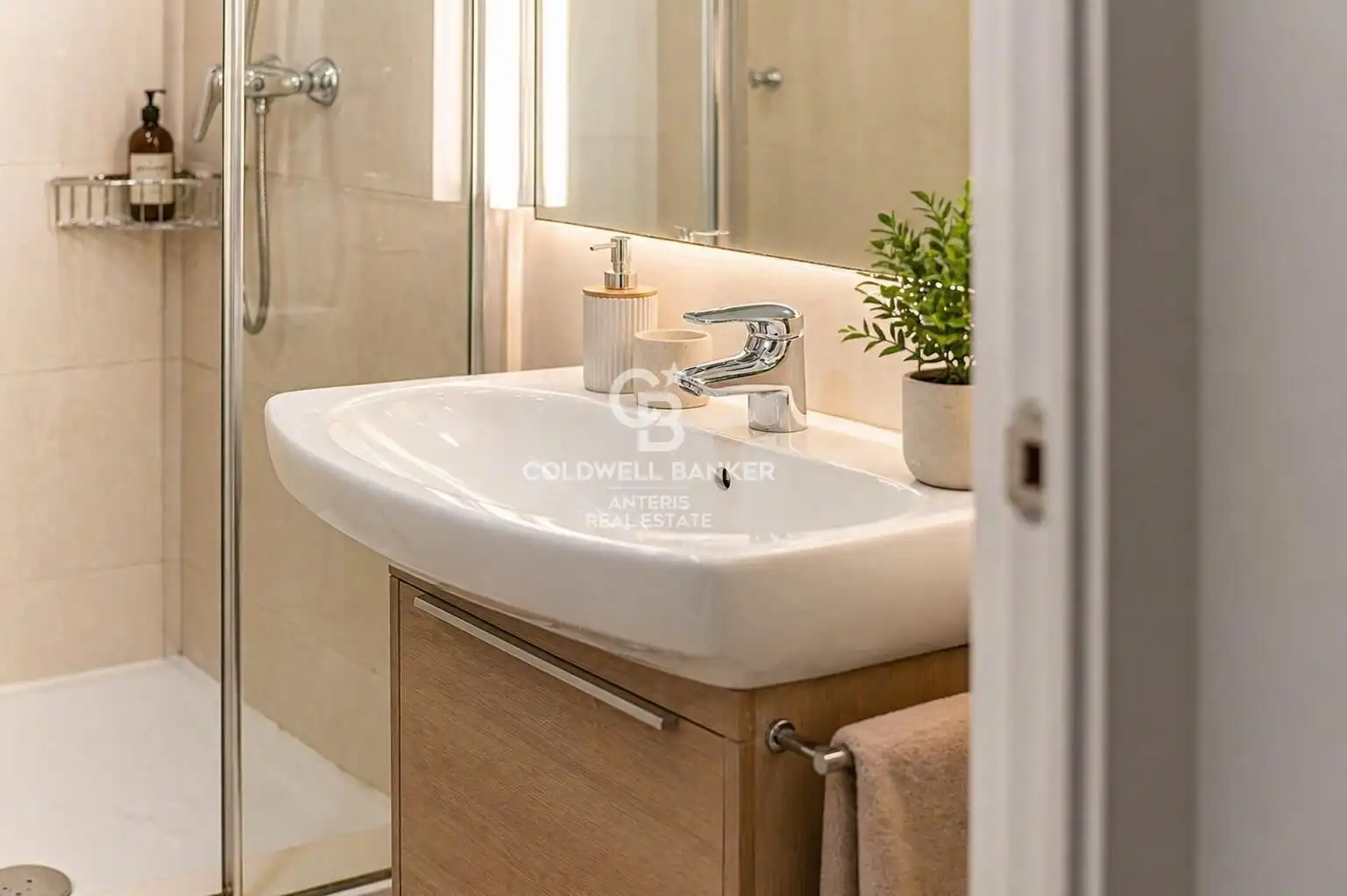 Baño de Piso en venta en Barcelona con Aire acondicionado, Calefacción y Parquet