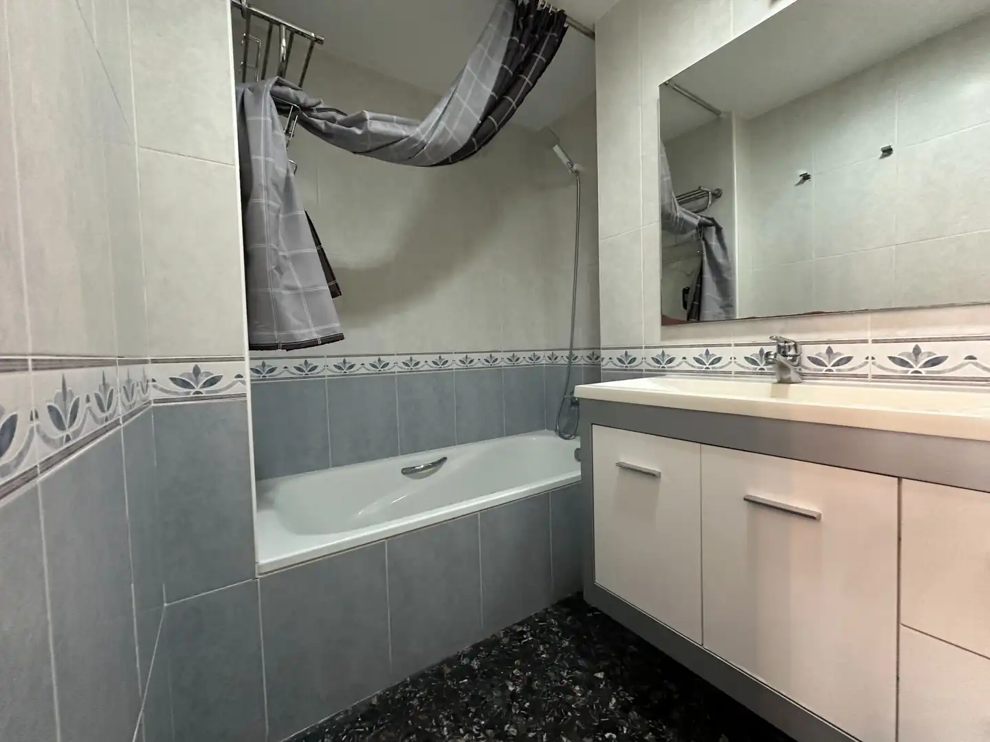 Baño de Piso en venta en Ontinyent con Calefacción y Trastero
