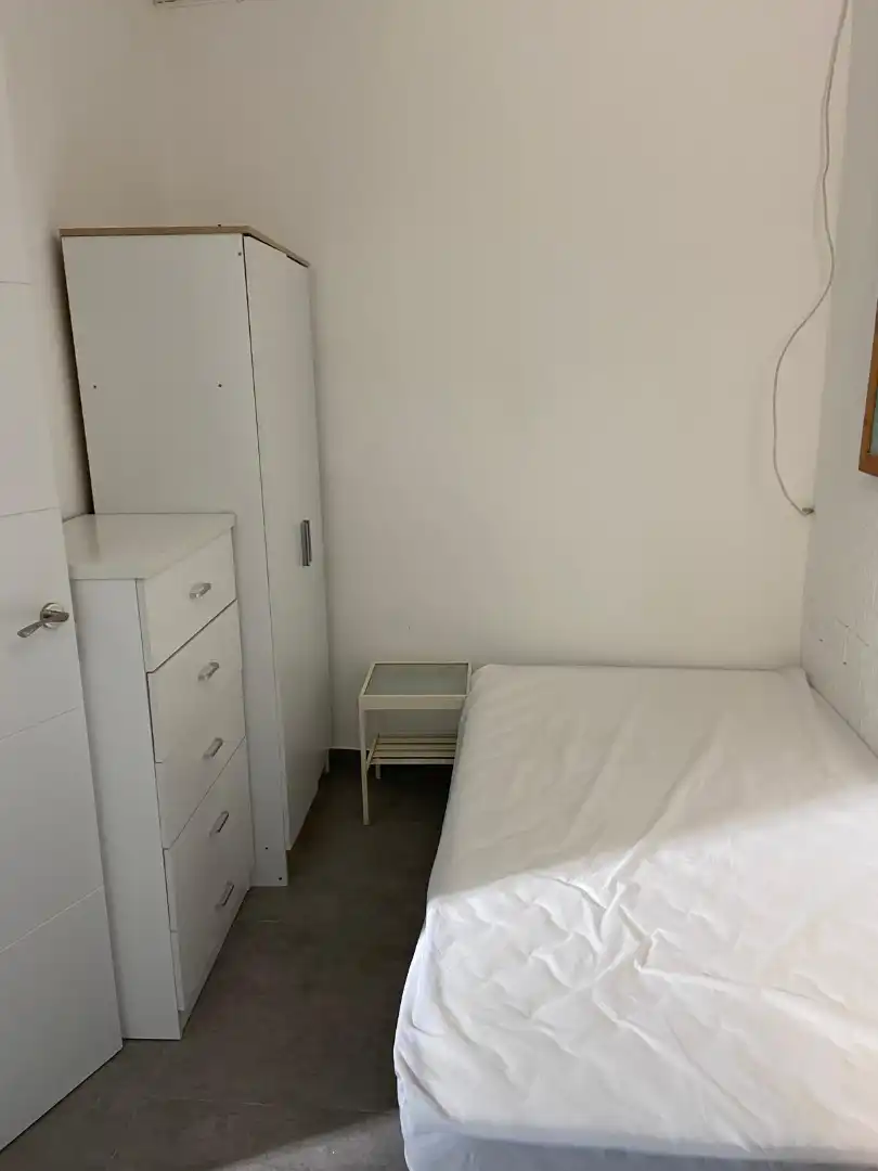 Dormitori de Dúplex de lloguer en Madrid amb Aire condicionat, Calefacció i Parquet