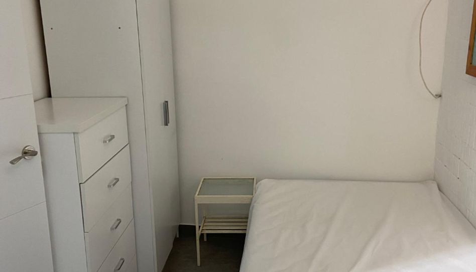 Dúplex de alquiler en Calle de la Isla de Oza, 25, Ciudad Universitaria - Imagen 4