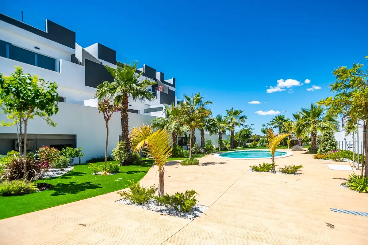 Apartamento con ascensor en venta en Los Balcones - Los Altos, imagen 45