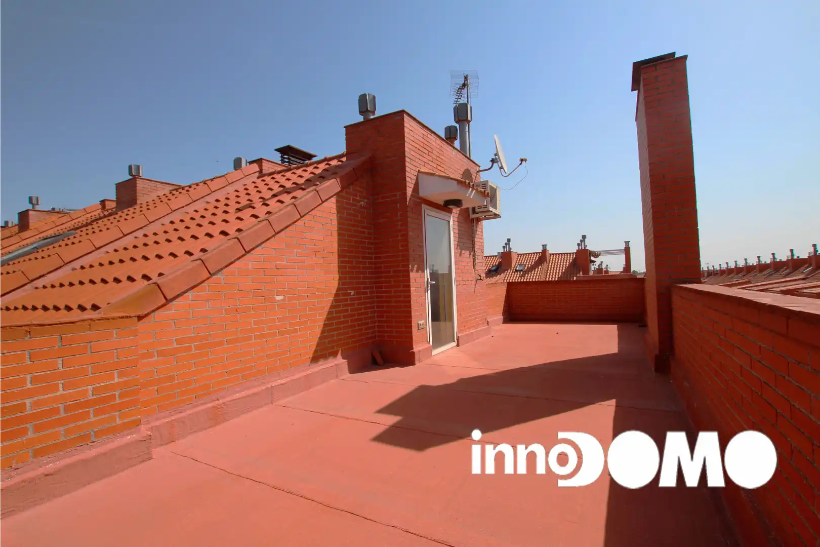 Terrassa de Casa adosada en venda en Getafe amb Aire condicionat, Calefacció i Jardí privat