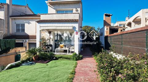 Foto 2 de Casa adosada en venda a Carrer Grimpola, Cambrils Mediterrani, Cambrils