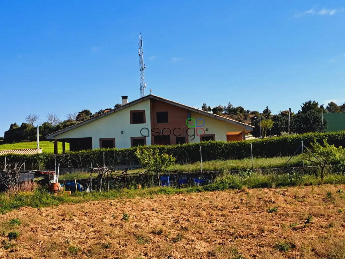 Casa o chalet en venta en Solanillos del Extremo con Calefacción, Trastero y Piscina
