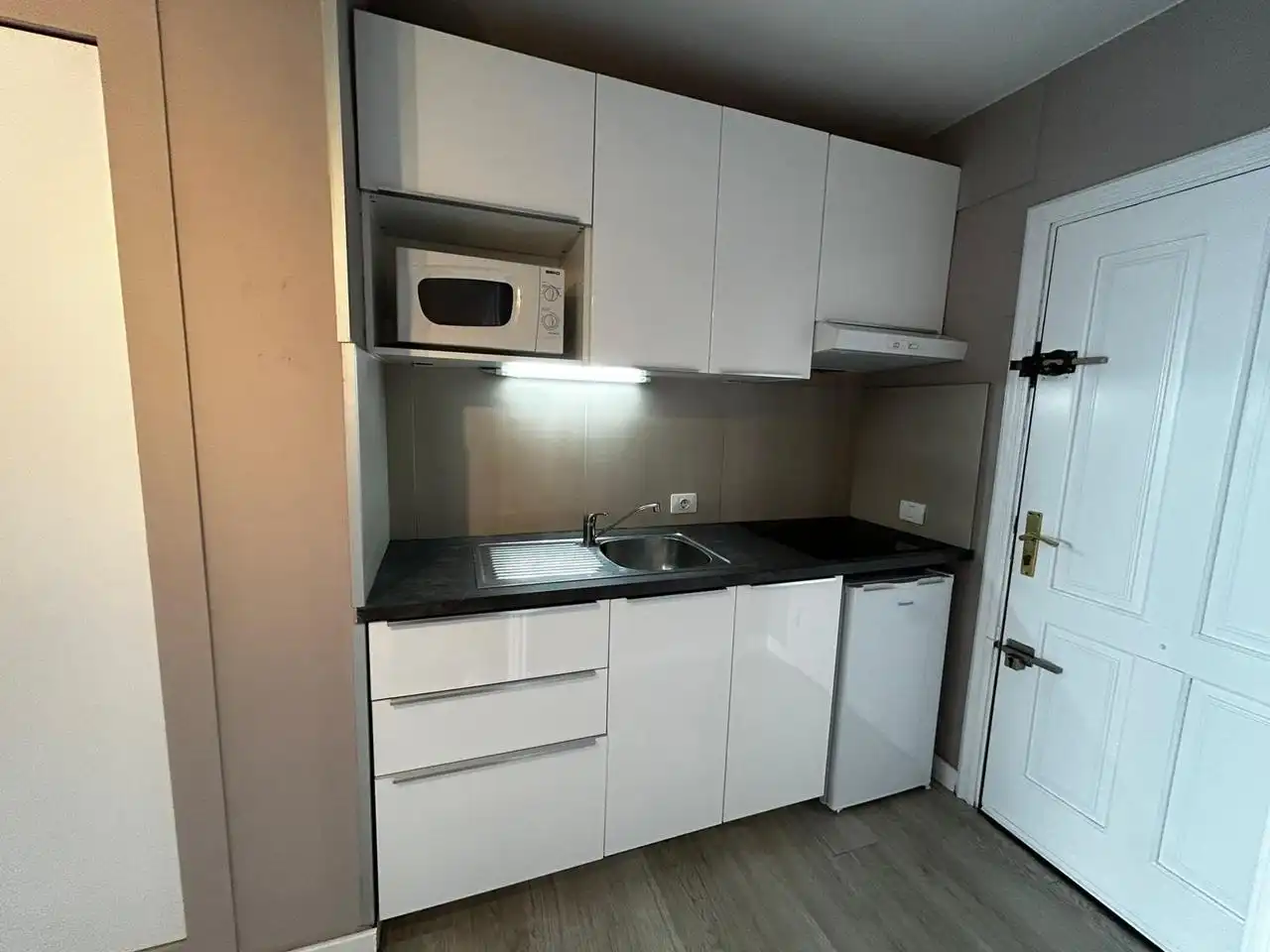 Study for rent in De José María Galván Bello, Golf del Sur - Amarilla Golf