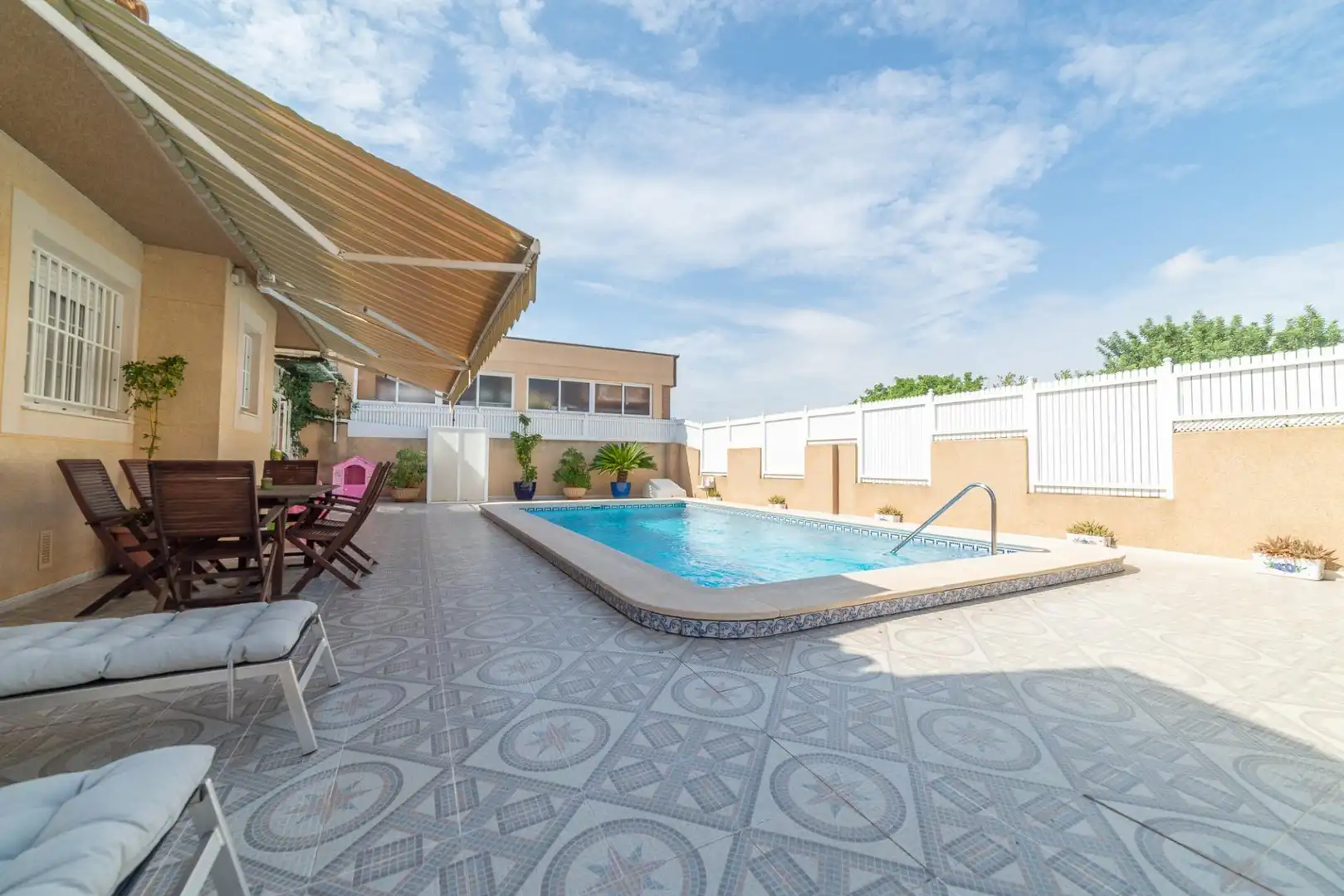 Chalet con piscina en venta en Santiago de la Ribera, imagen 2