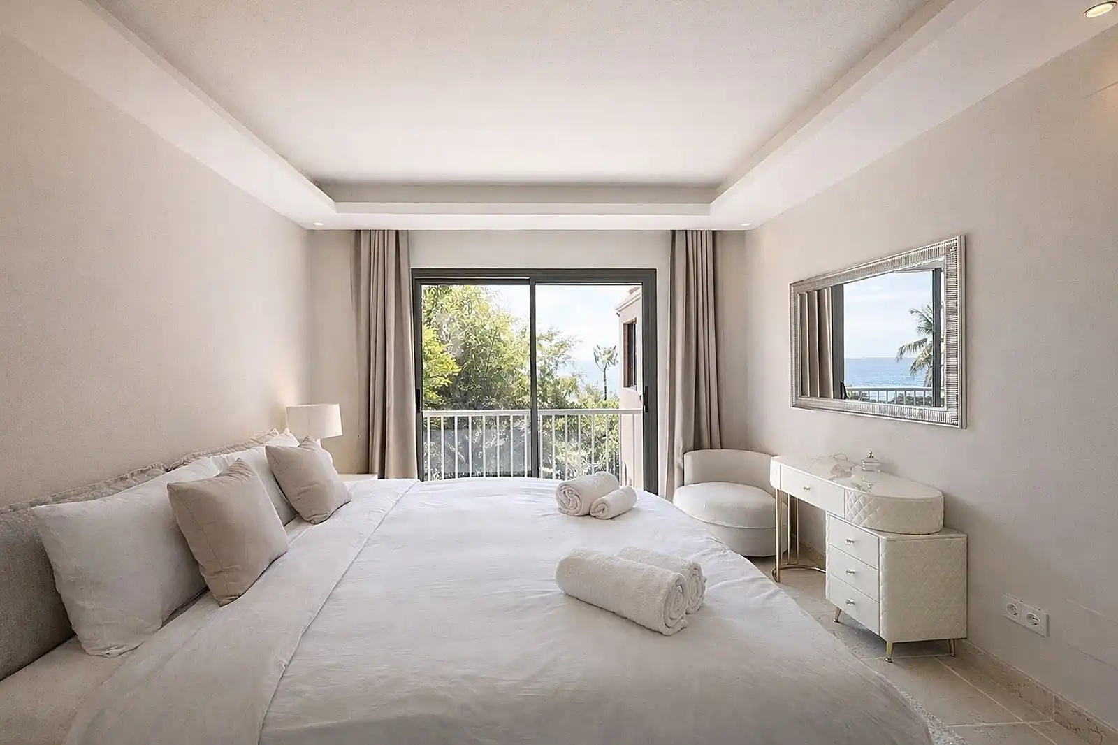 Apartment with pool for sale in Urbanización Los Flamingos 19-20, imagen 15