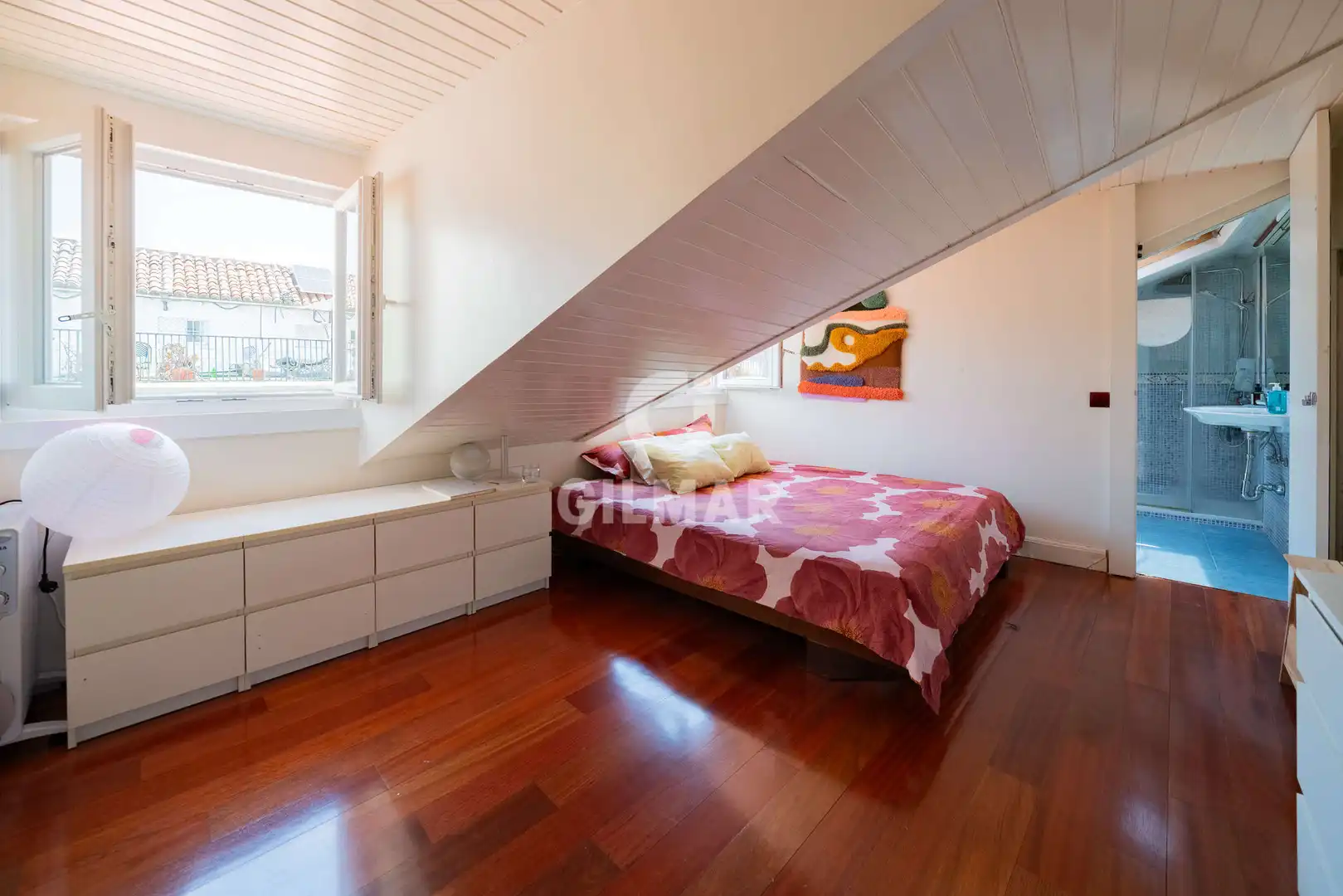 Schlafzimmer von Maisonette zum Verkauf in Madrid mit Heizung