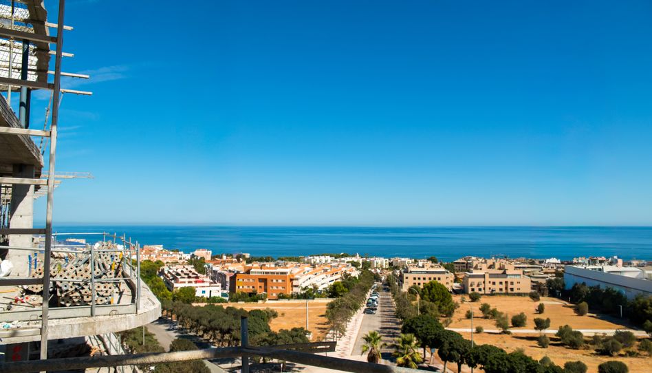 Foto 1 de Piso en venta en El Pinillo, Málaga