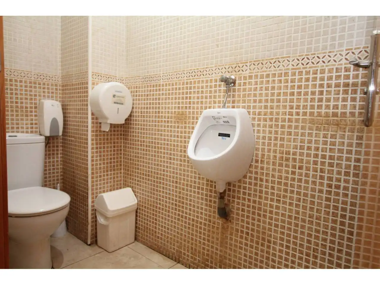Local comercial en venta en Avenida Vidreres esq. Masia del Roser, imagen 35