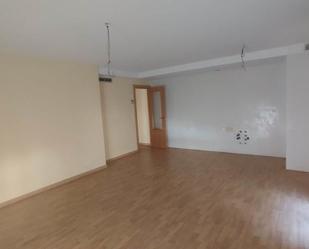 Flat for sale in Erro