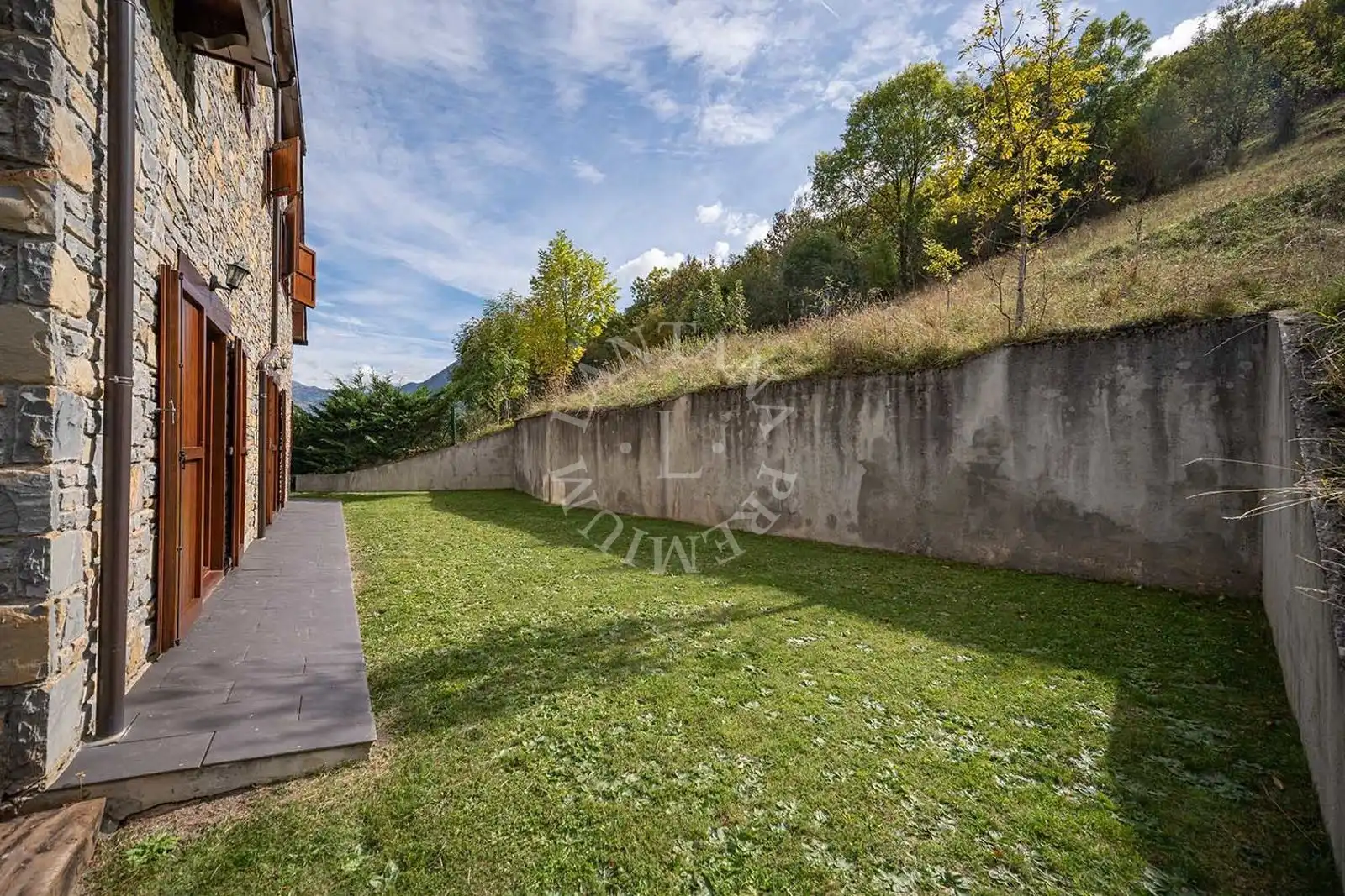 Haus zum Verkauf in Plaus, imagen 2