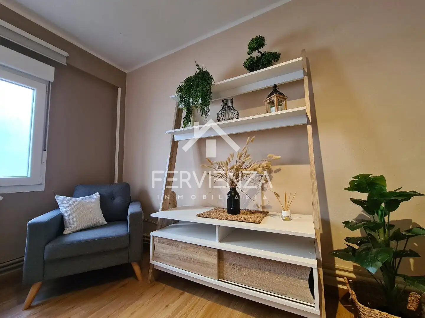 Sala d'estar de Pis en venda en Oviedo 