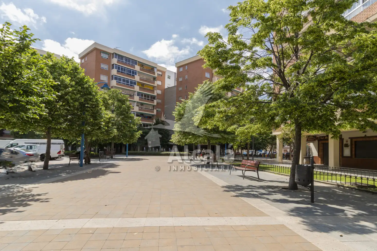 Vista exterior de Piso en venta en Azuqueca de Henares con Aire acondicionado, Jardín privado y Domótica