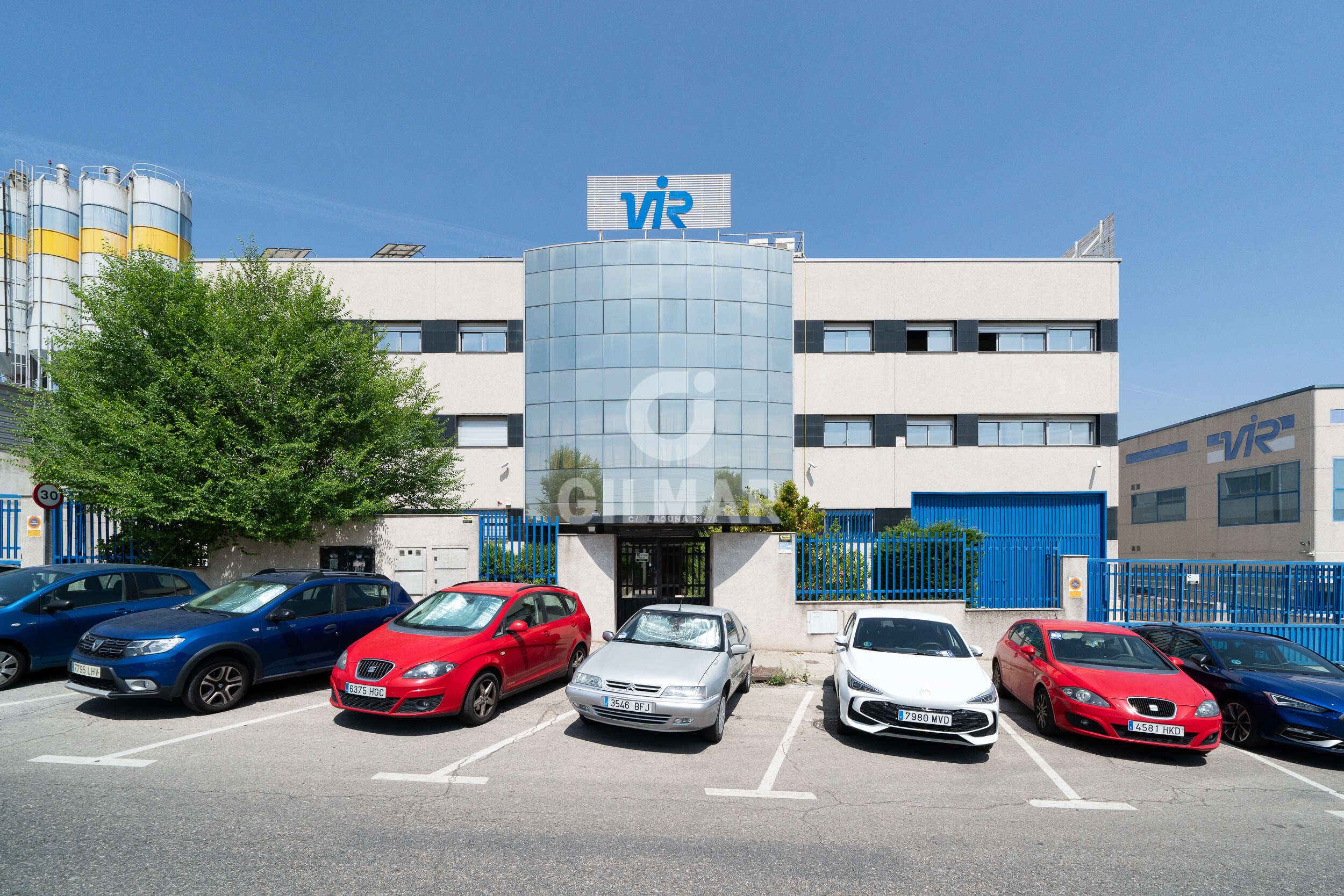 Vista exterior de Nau industrial en venda en Alcorcón