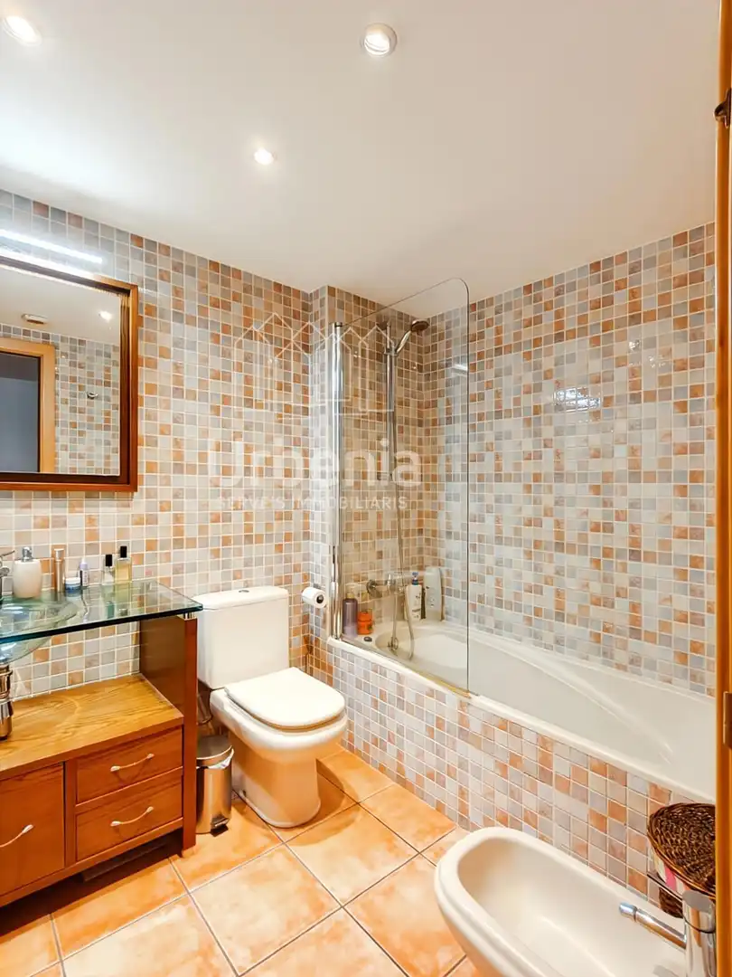 Baño de Dúplex en venta en Centre