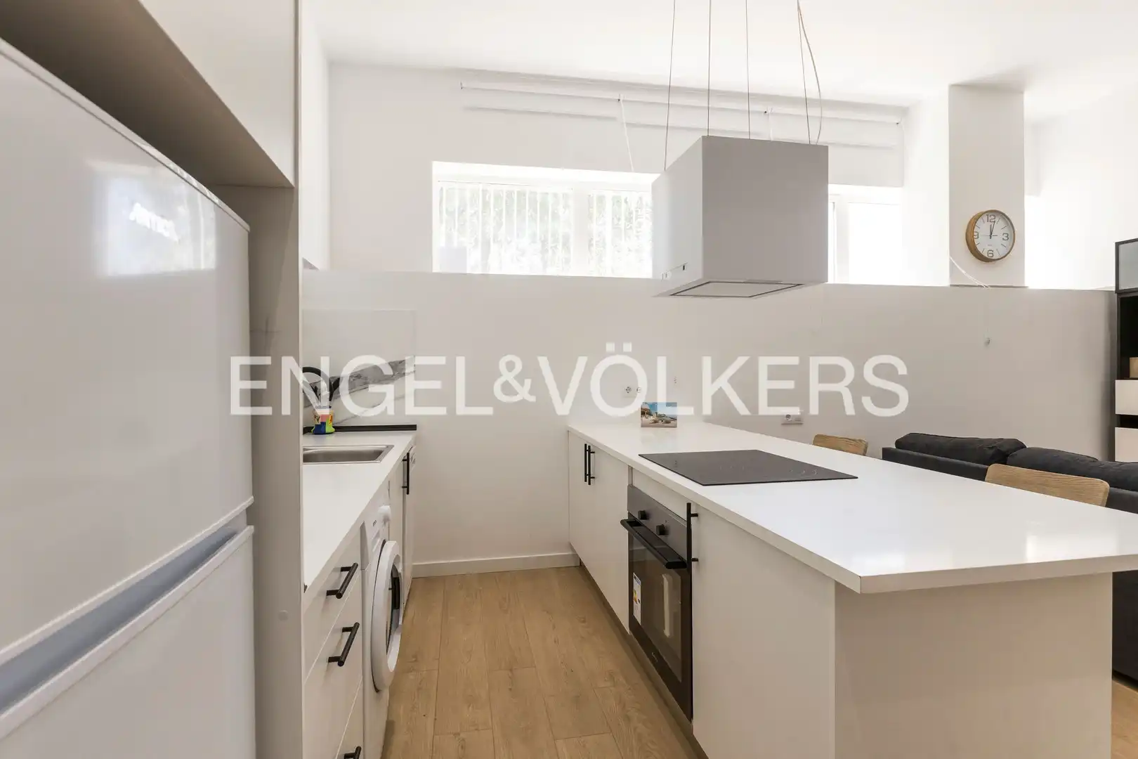 Cocina de Piso de alquiler en San Sebastián de los Reyes con Aire acondicionado y Calefacción