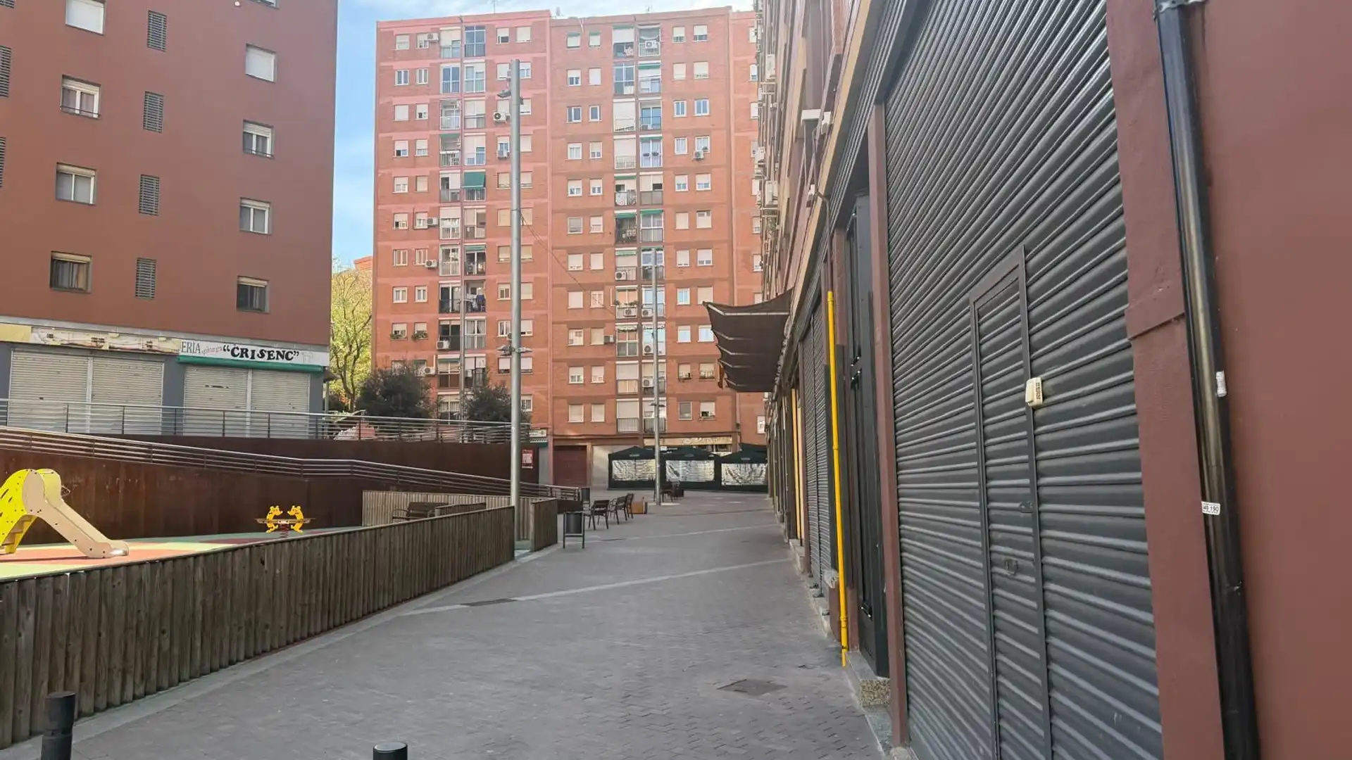 Vista exterior de Piso en venta en Sant Feliu de Llobregat con Calefacción y Terraza