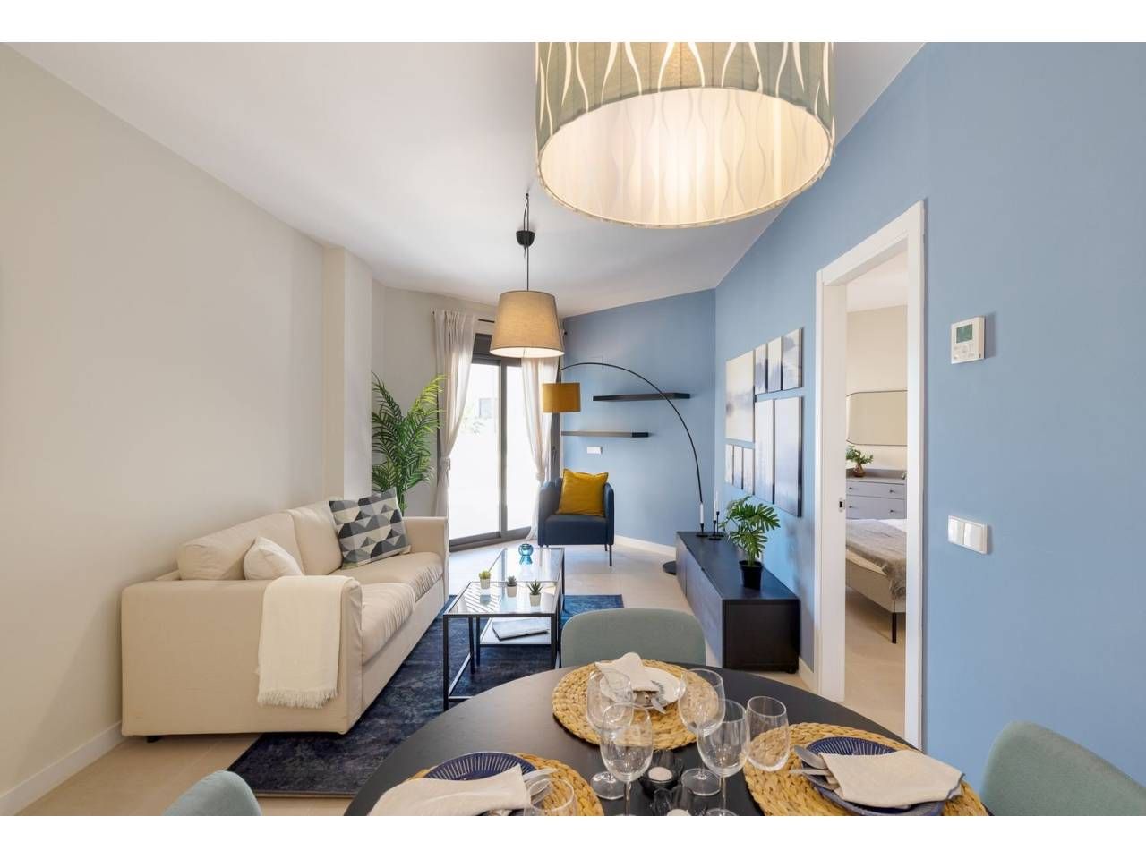 Living room of Flat for sale in Vélez-Málaga  with Terrace, Storage room and Balcony