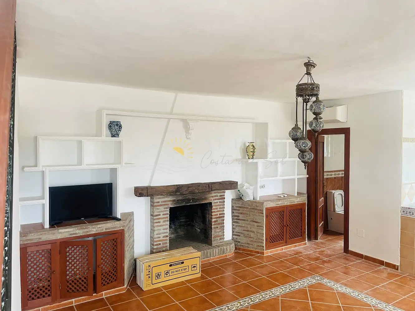 Sala de estar de Casa o chalet de alquiler en Nerja con Terraza, Piscina y Horno