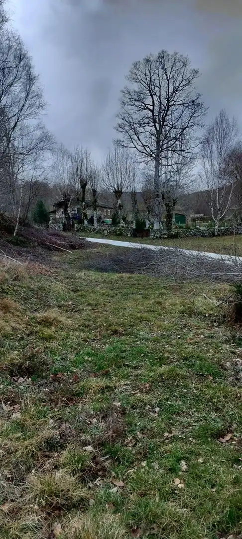 Finca rústica en venda en Espinosa de los Monteros amb Jardí privat