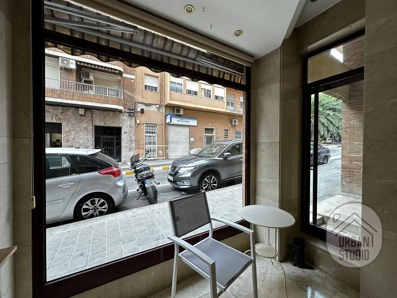 Local en venta en calle del Tucuman, Ensanche - Diputación