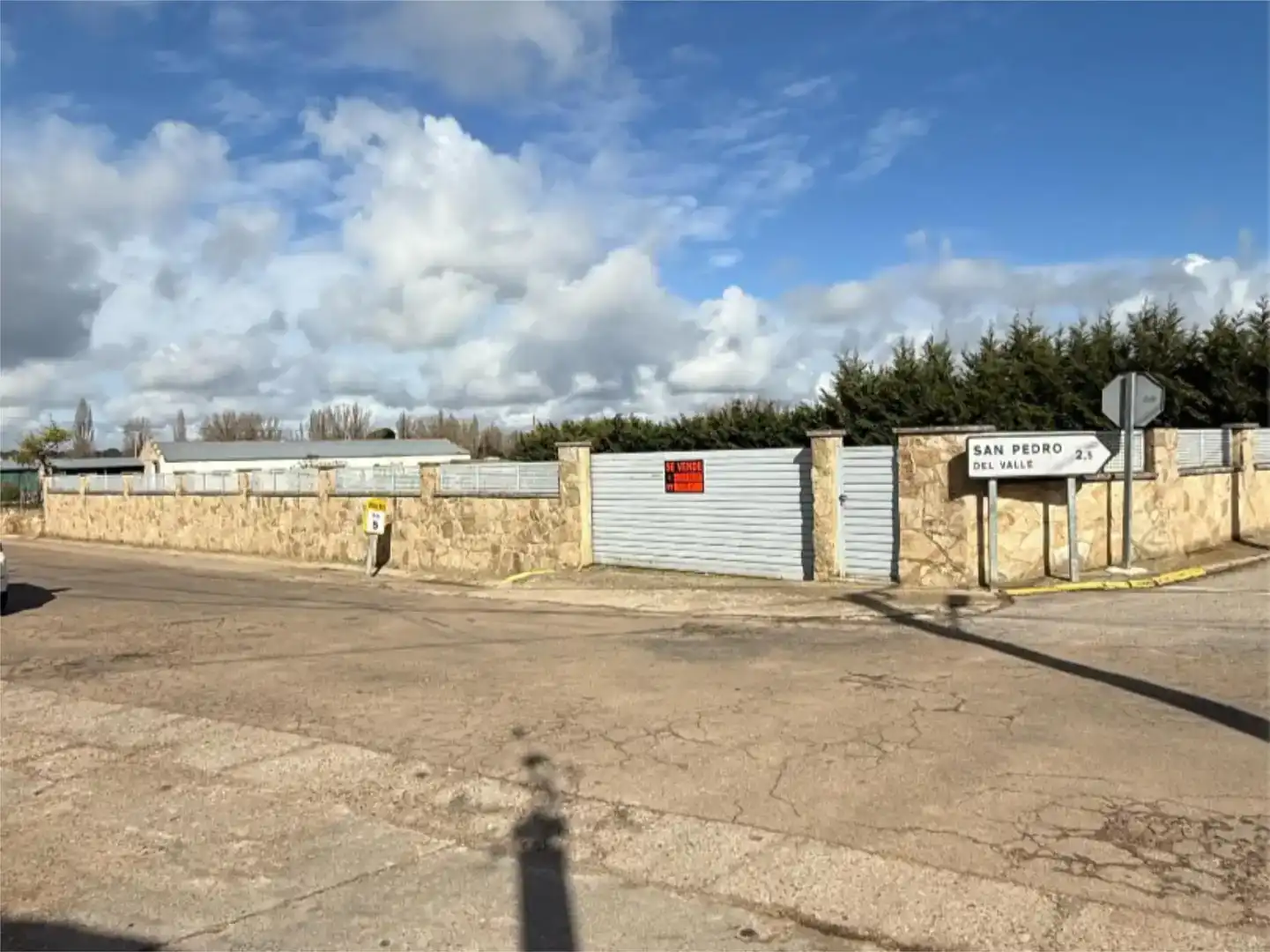 Vista exterior de Terreno en venta en Vega de Tirados, Salamanca