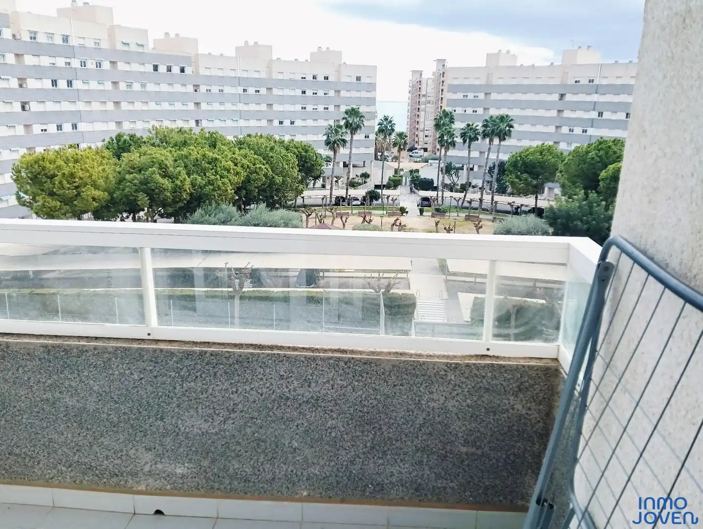 Apartamento de alquiler en Camí de Fondo, 3, Playa Muchavista