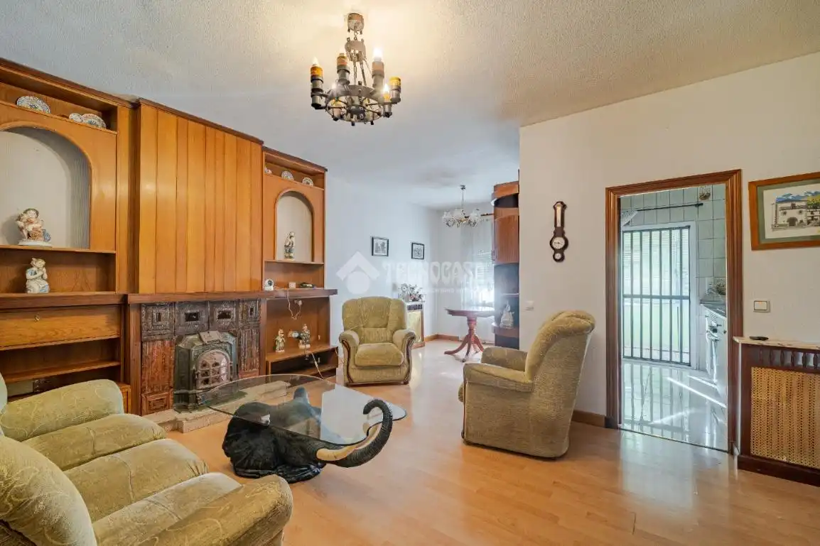 Semi-detached house with pool for sale in Los Villares, imagen 15